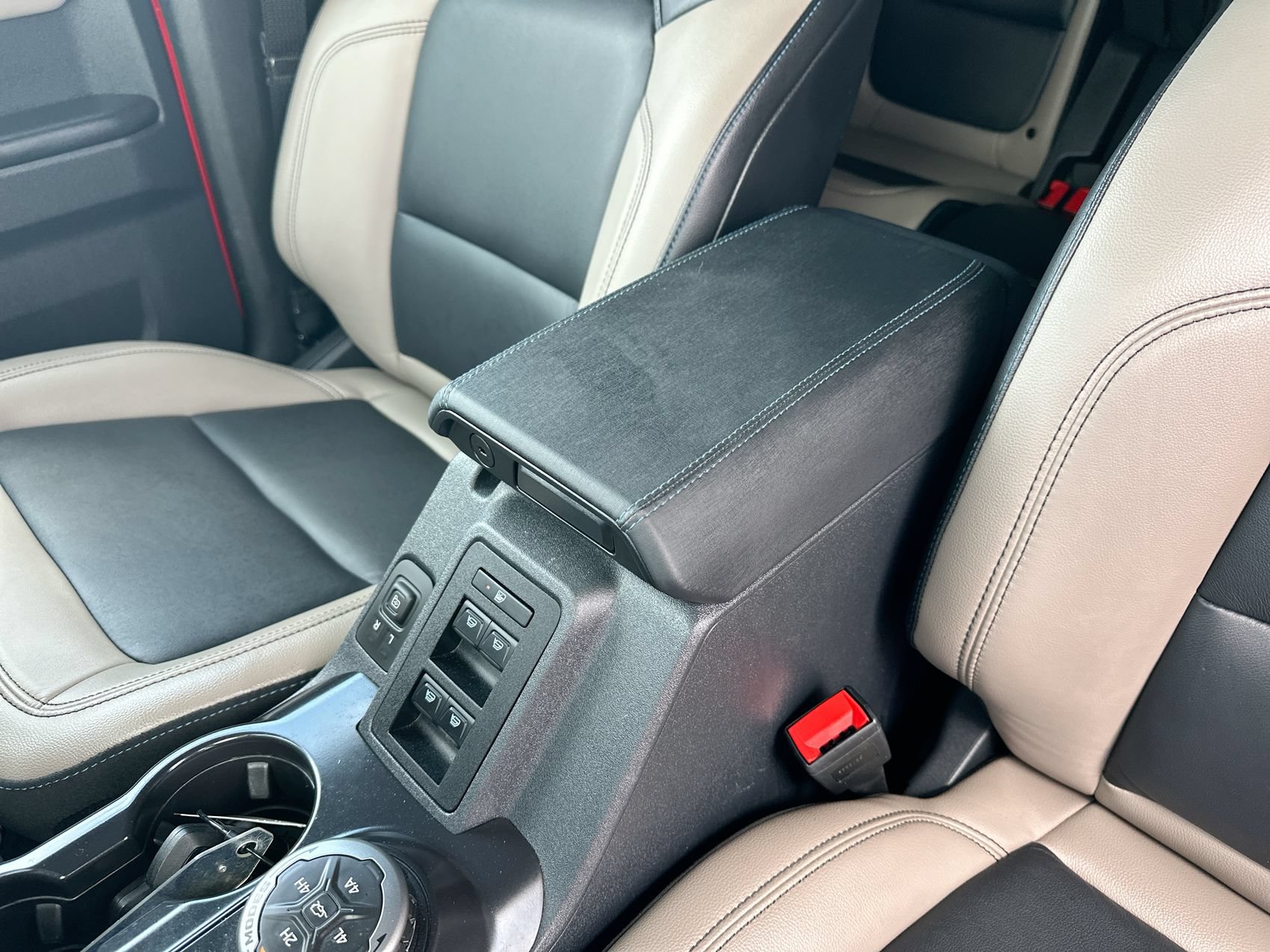 Used 2024 Ford Bronco Wildtrak AWD/4WD image 21