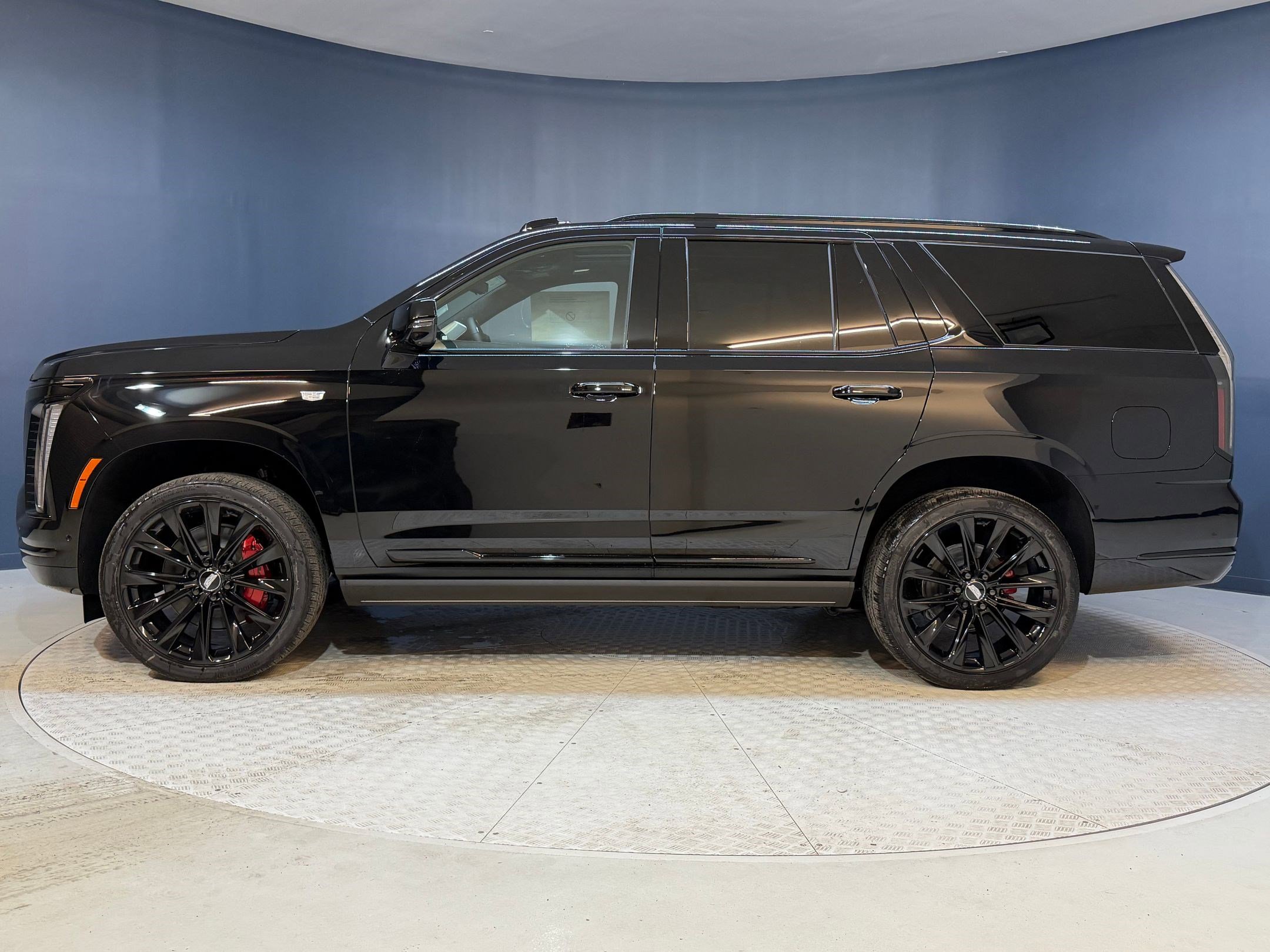 New 2026 Cadillac Escalade Platinum Sport AWD/4WD image 2