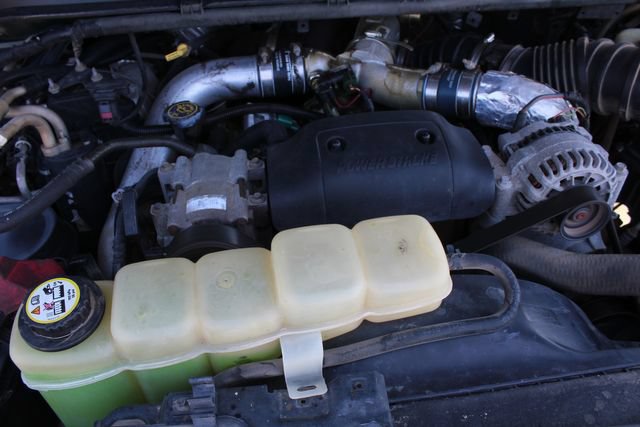 Used 2001 Ford Excursion Limited RWD image 28