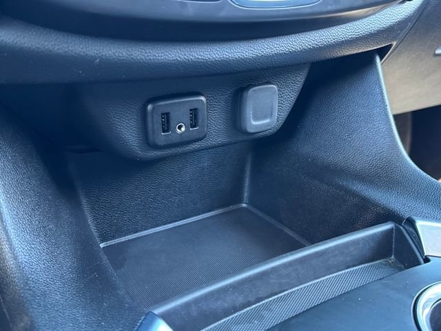 Used 2019 Chevrolet Traverse LT image 14