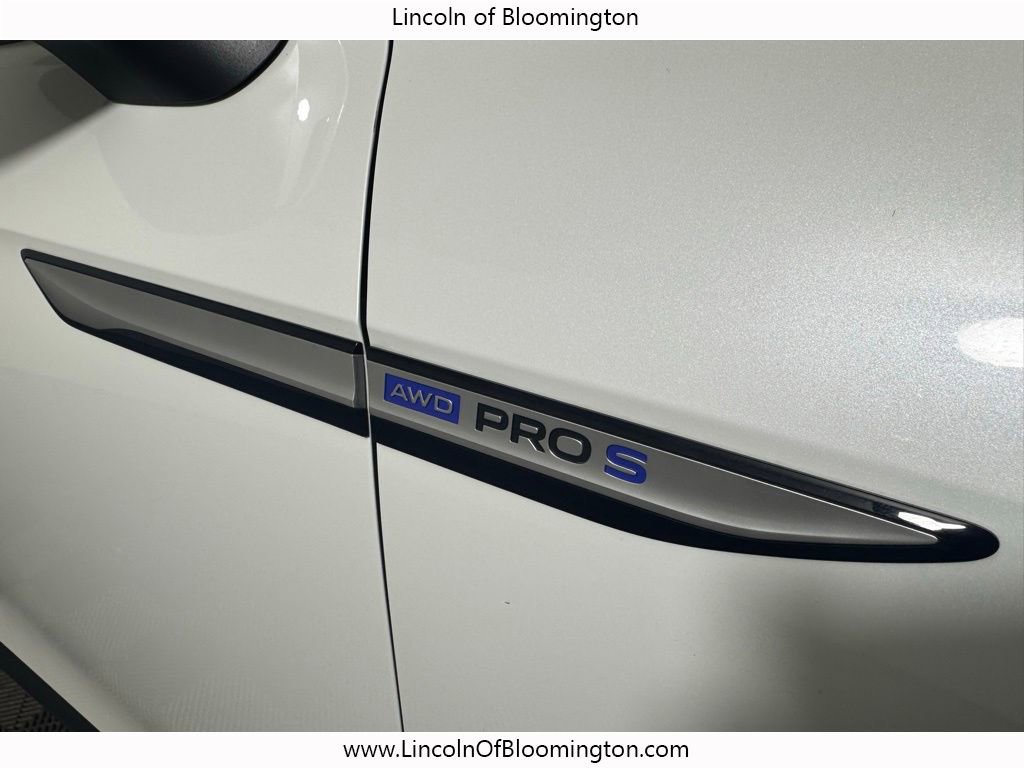 Used 2023 Volkswagen ID.4 Pro S Plus AWD/4WD image 13