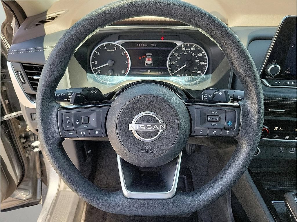 Used 2023 Nissan Rogue SV FWD image 16