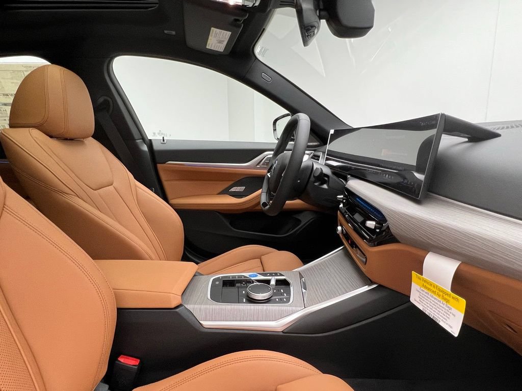 Used 2026 BMW i4 eDrive40 w/ Premium Package RWD image 6