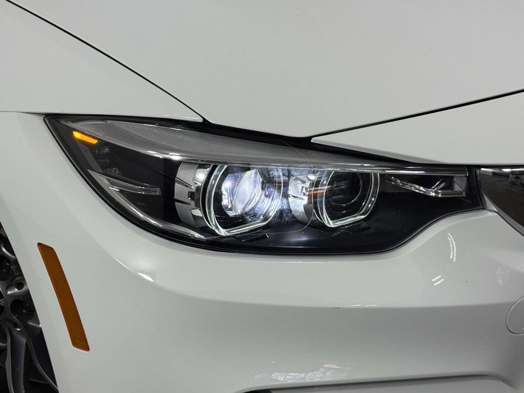Used 2018 BMW M4 Coupe RWD image 15