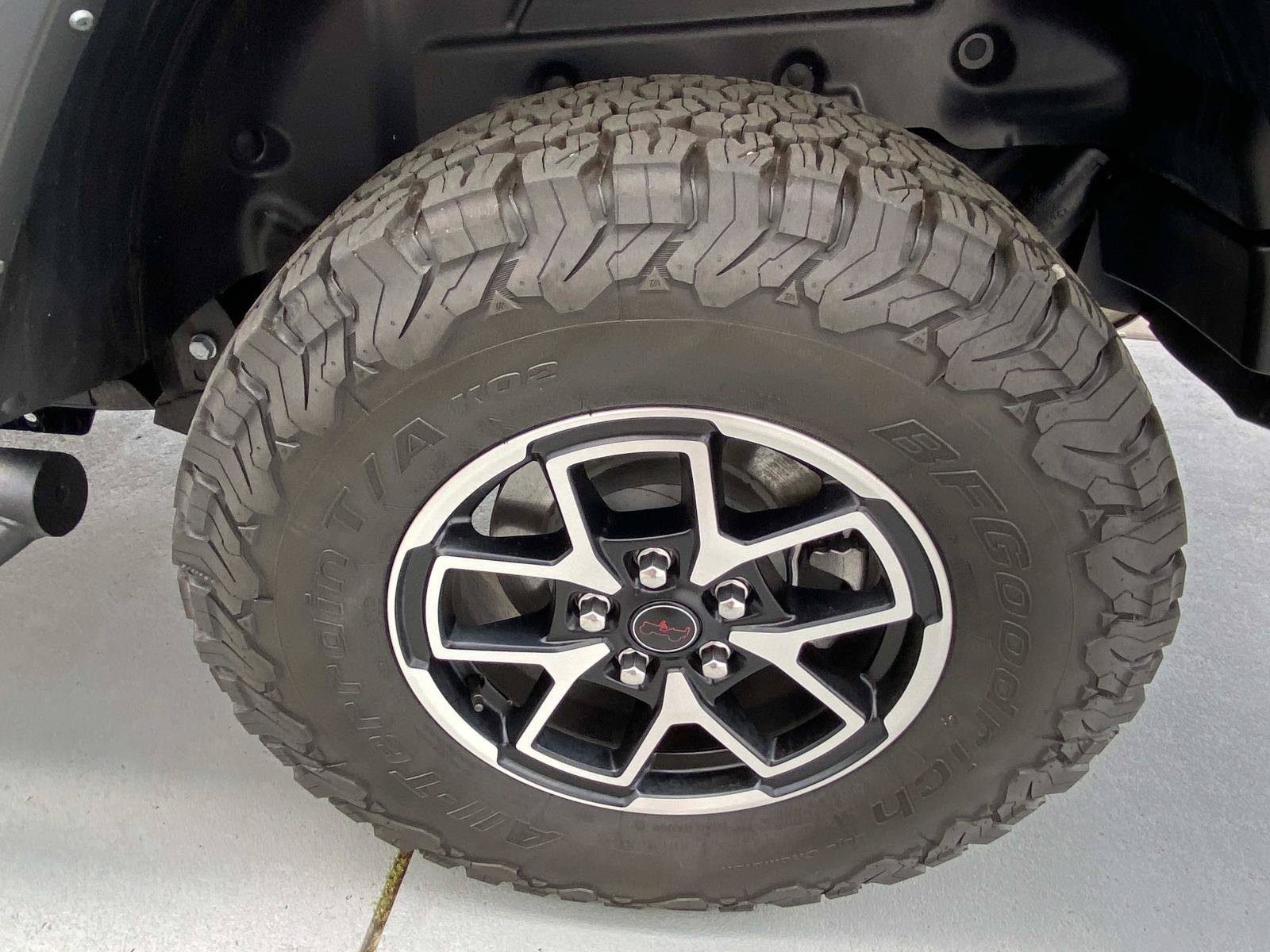 Used 2024 Jeep Wrangler Unlimited Rubicon w/ Technology Group AWD/4WD image 7