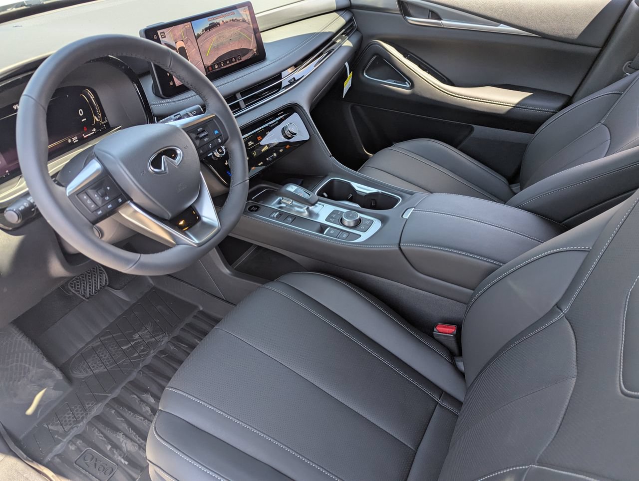 Certified 2027 INFINITI QX60 Sport w/ Dark Cargo Package AWD/4WD image 12