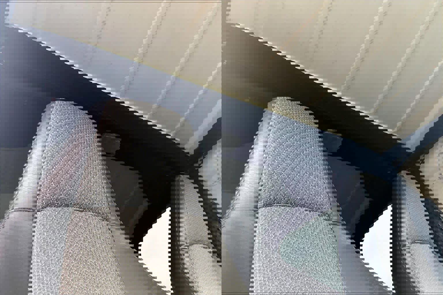 Used 2000 Jeep Wrangler Sport image 13