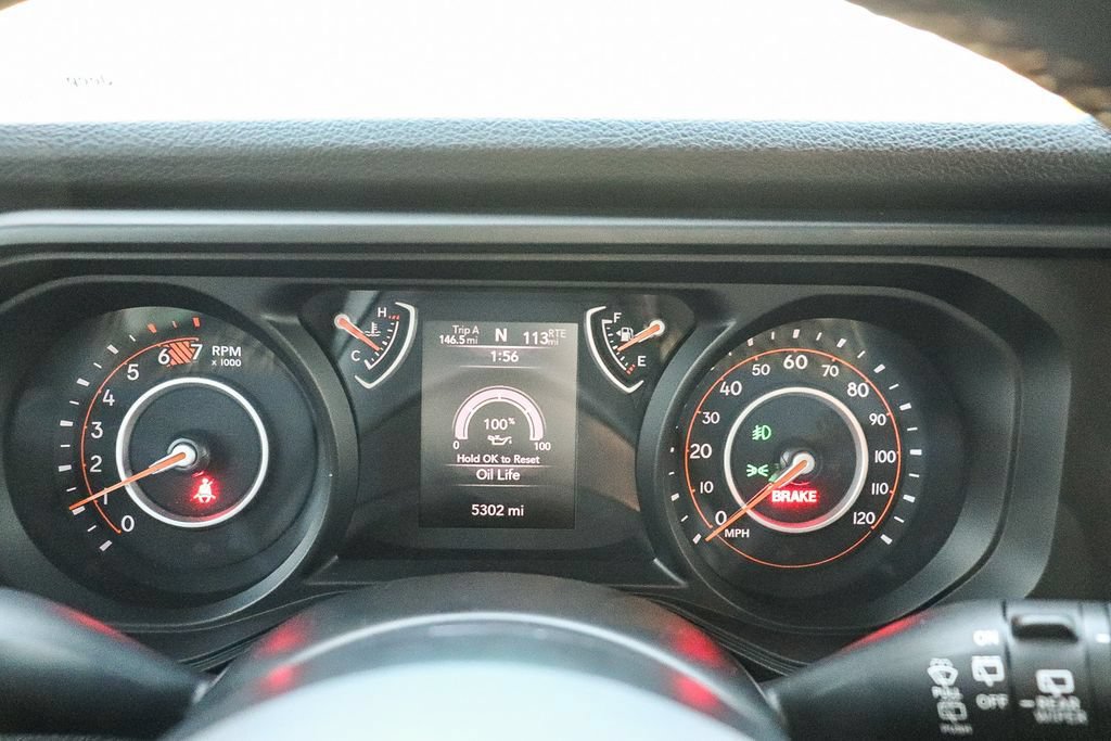 Used 2025 Jeep Wrangler Unlimited Sport AWD/4WD image 25