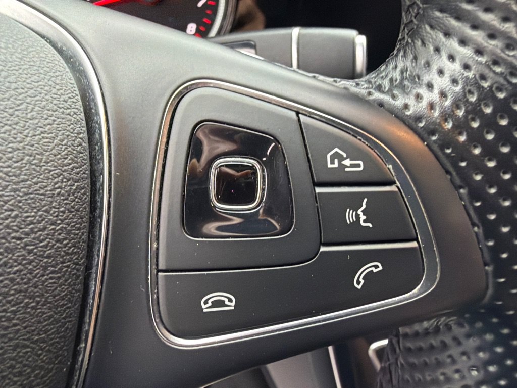Used 2017 Mercedes-Benz E 300 4MATIC image 45