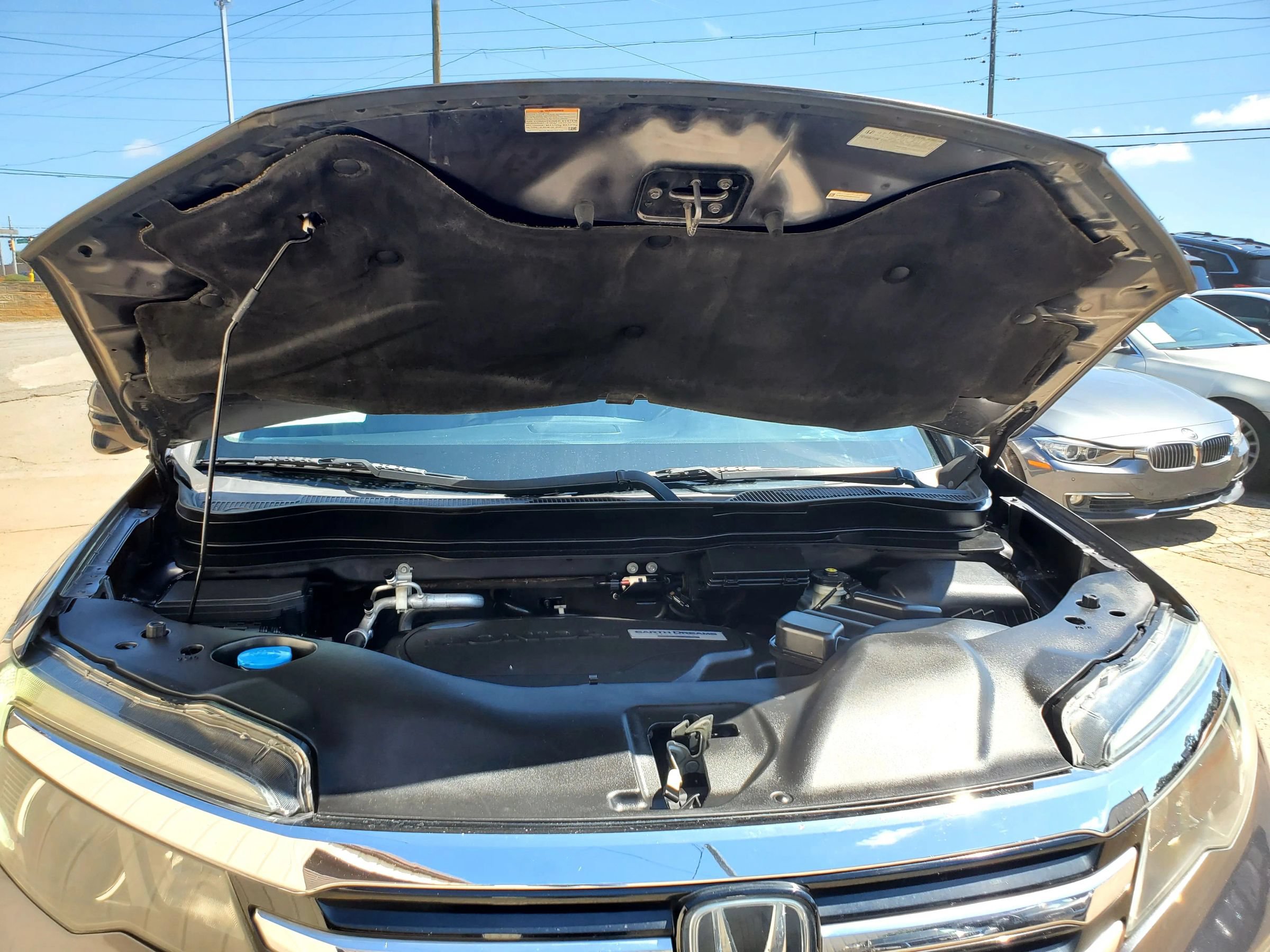 Used 2016 Honda Pilot Touring image 49