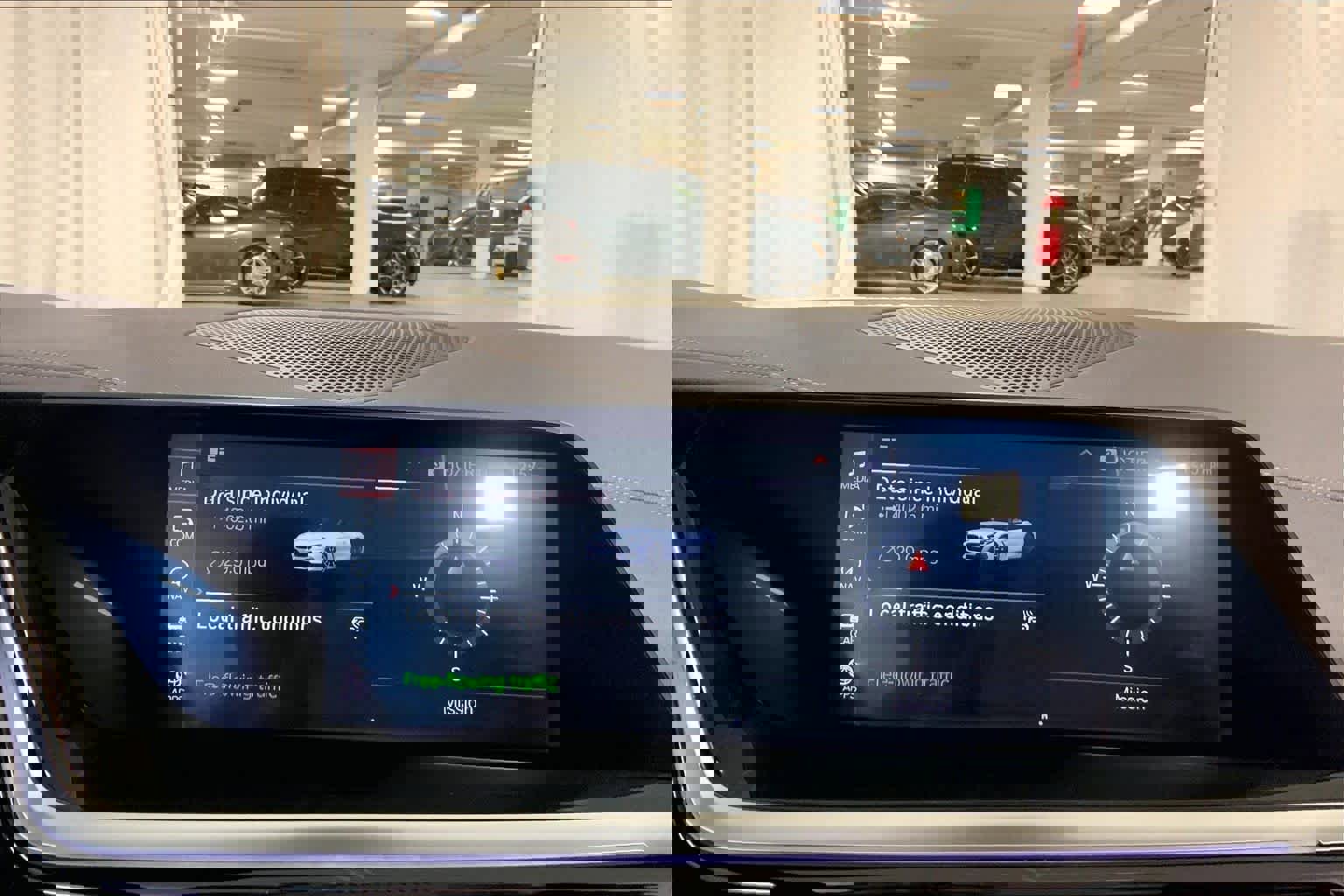 Used 2025 BMW Z4 sDrive30i image 34