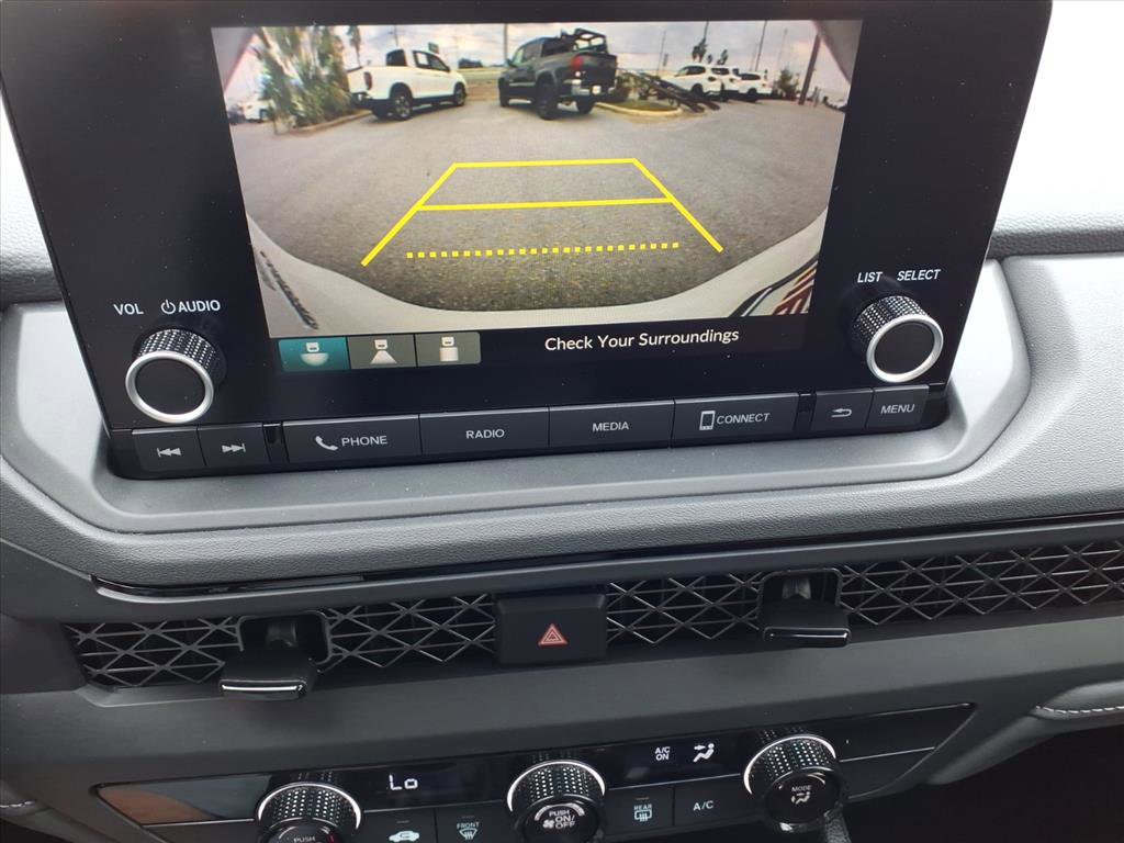 Certified 2025 Honda Accord LX image 13