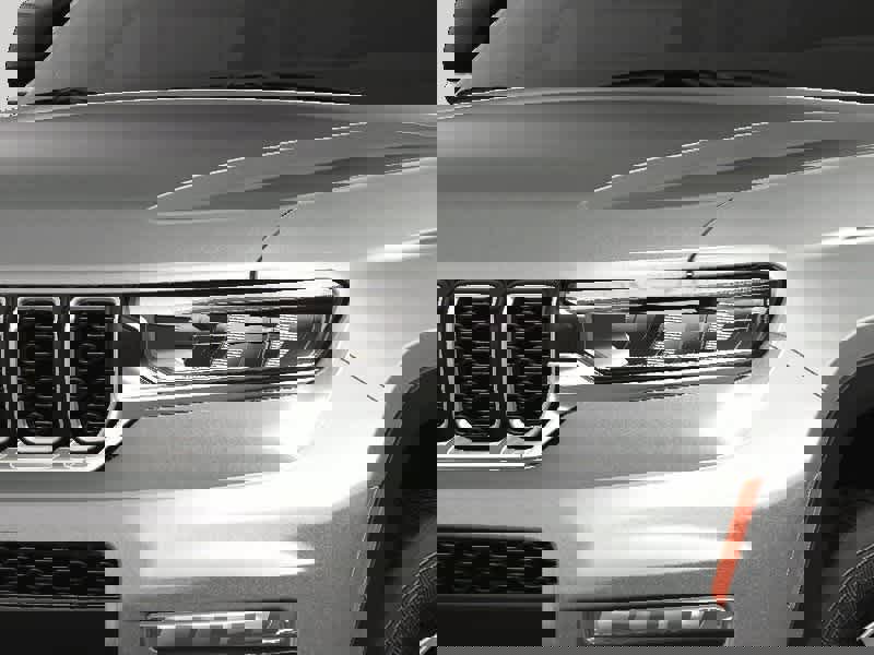 New 2025 Jeep Grand Cherokee L Limited image 13