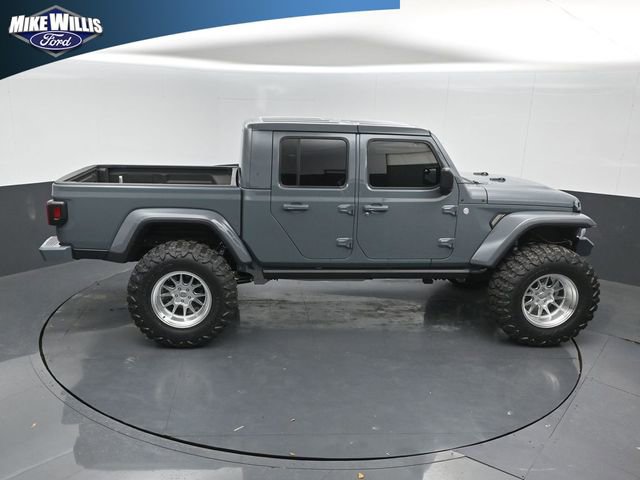 Used 2025 Jeep Gladiator Overland AWD/4WD image 16