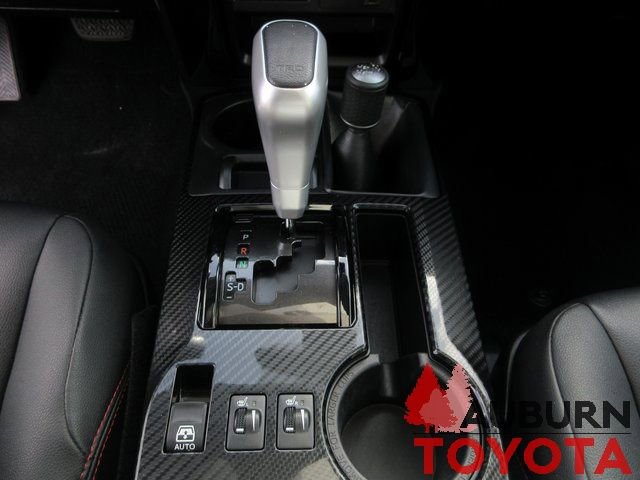 Certified 2024 Toyota 4Runner TRD Off-Road Premium image 22