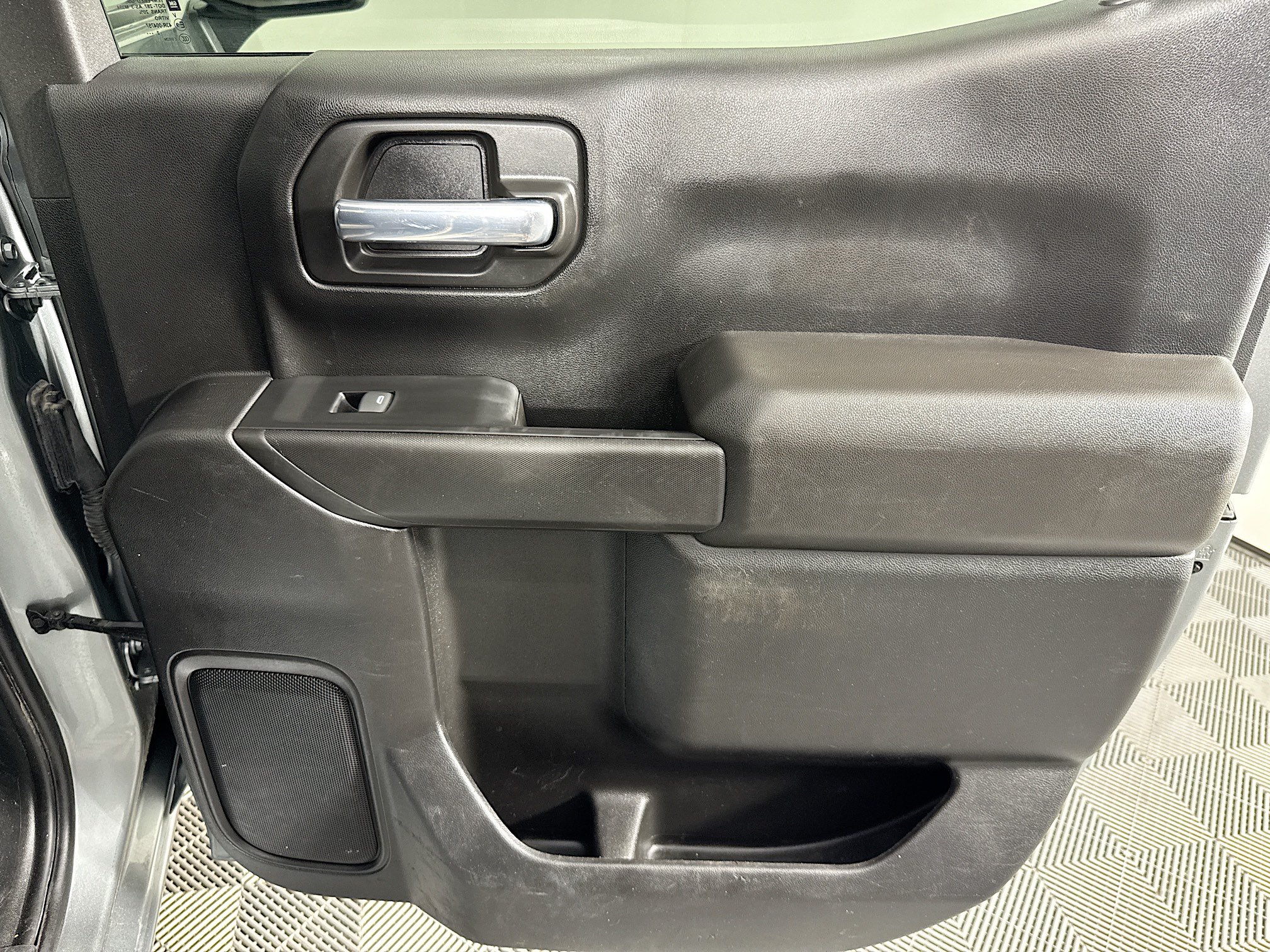 Used 2023 Chevrolet Silverado 1500 W/T w/ WT Value Package AWD/4WD image 24