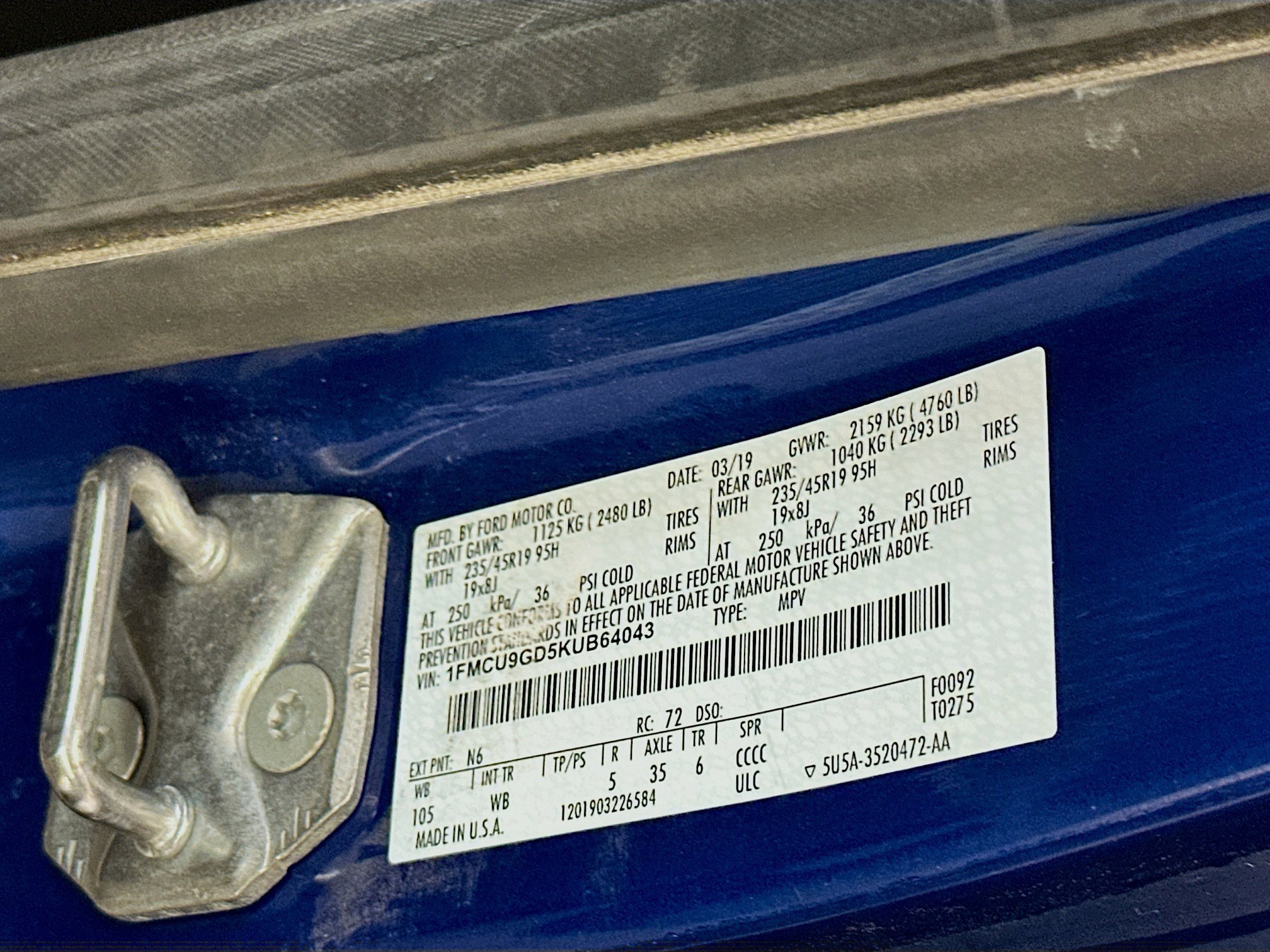 Used 2019 Ford Escape SE image 12