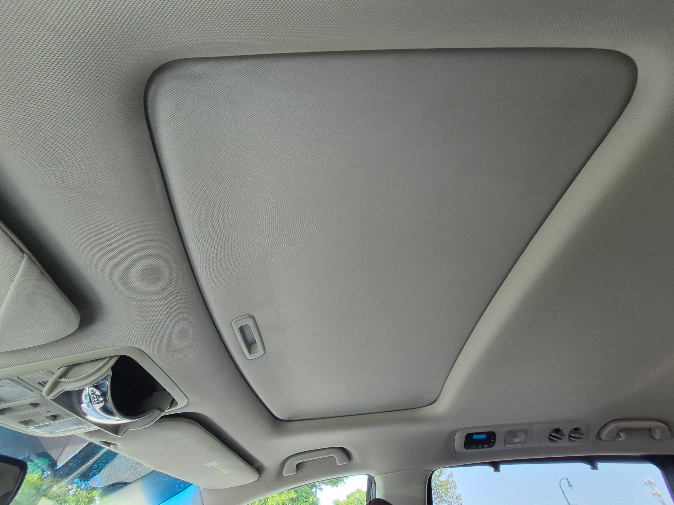 Used 2011 Honda Odyssey EX-L image 18