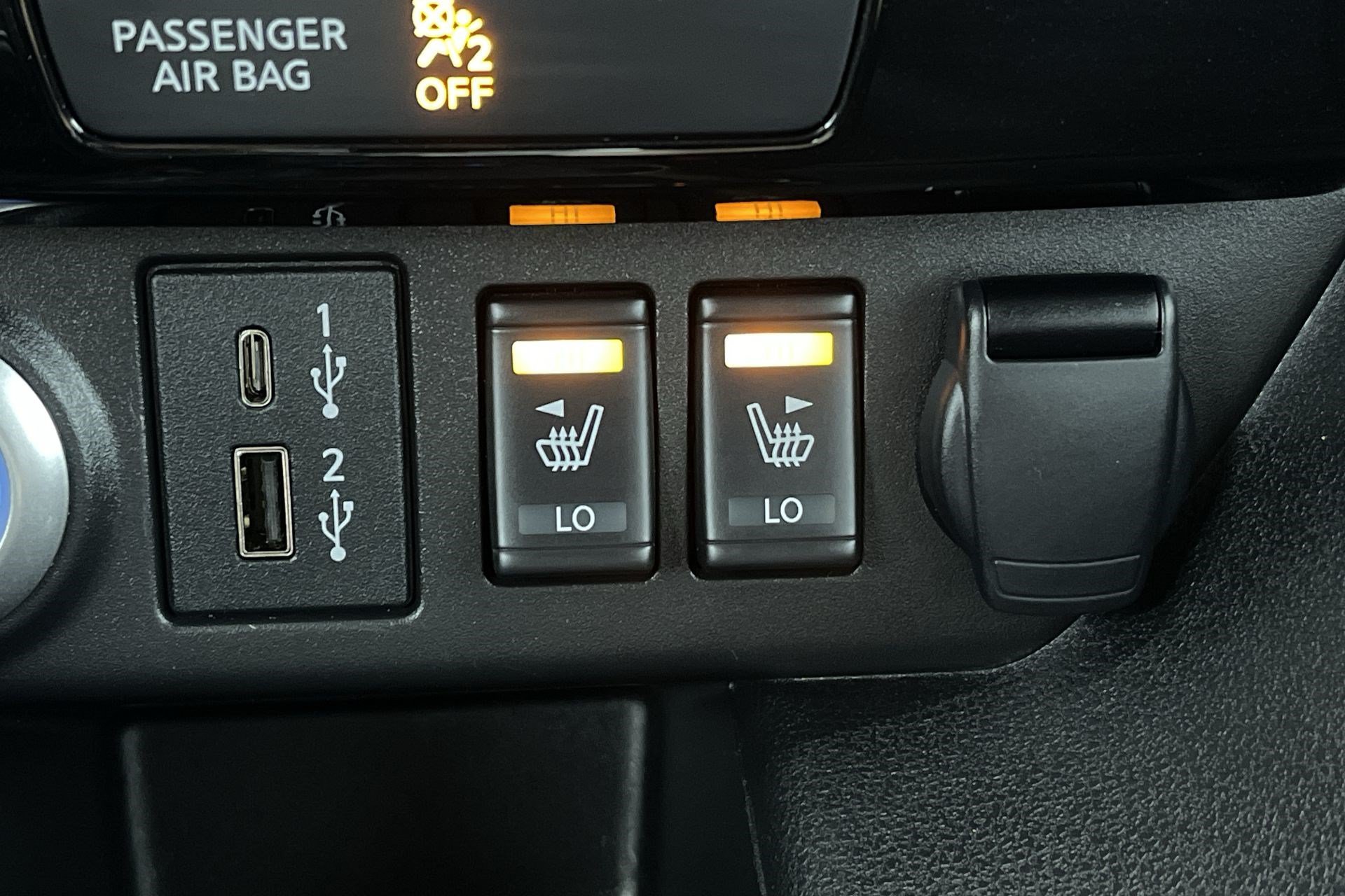 Certified 2025 Nissan Leaf SV Plus FWD image 21
