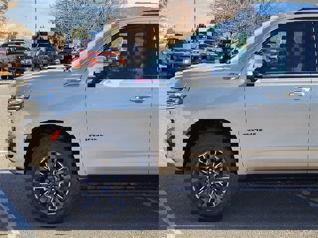 Used 2021 Chevrolet Tahoe Z71 image 9