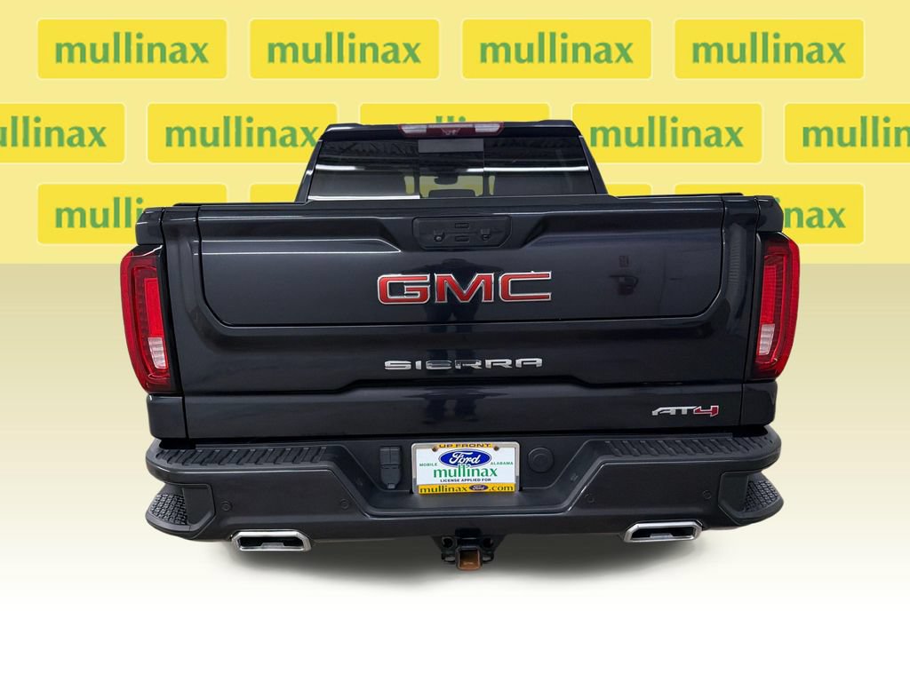 Used 2023 GMC Sierra 1500 AT4 w/ Technology Package AWD/4WD image 7