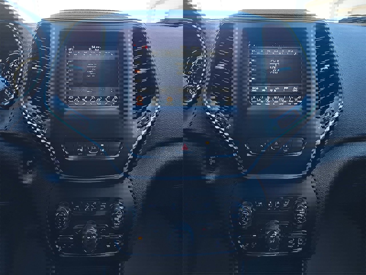 Used 2021 Jeep Cherokee Latitude Lux image 20