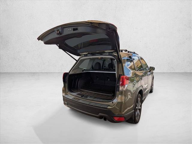Used 2023 Subaru Forester Limited AWD/4WD image 23