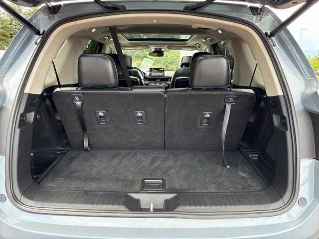 Used 2025 Honda Pilot Touring image 7