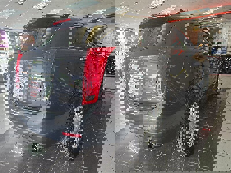 Used 2015 Cadillac SRX Luxury w/ Driver Awareness Package image 4