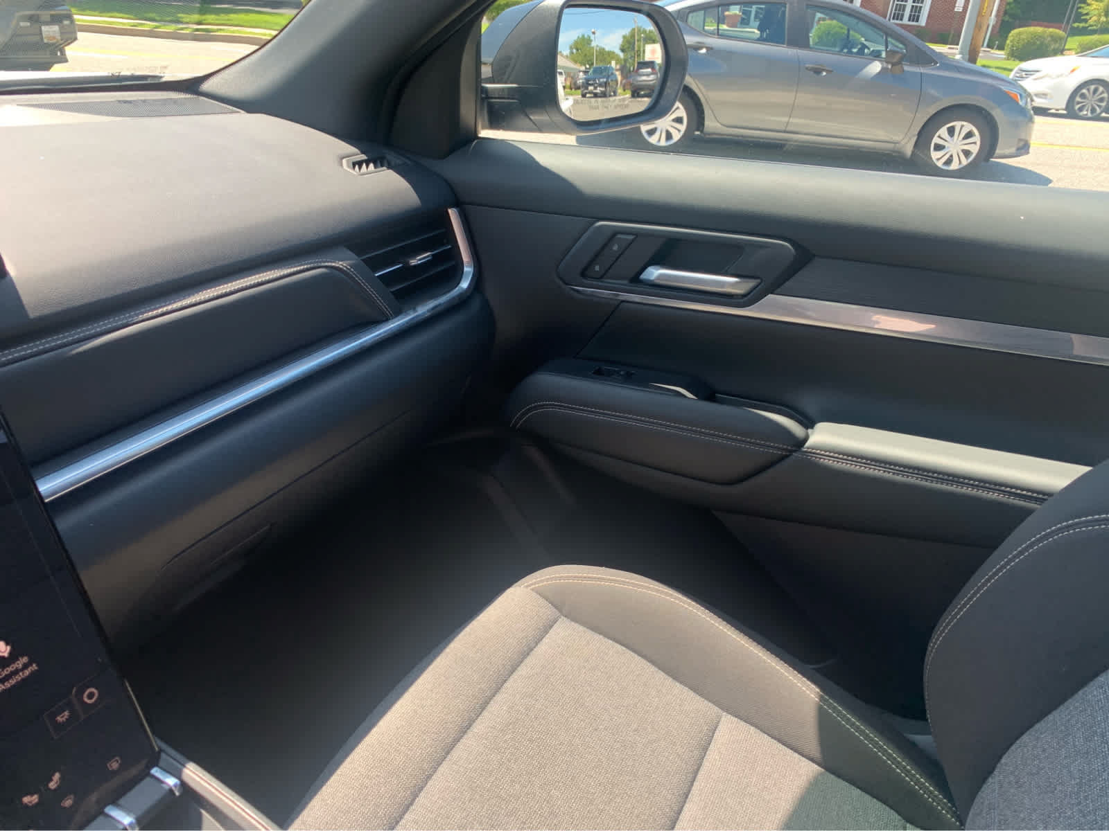 Used 2025 GMC Terrain Elevation AWD/4WD image 20