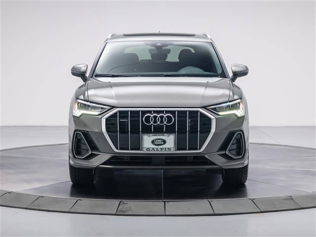 Used 2024 Audi Q3 2.0T Premium Plus w/ Premium Plus Package AWD/4WD image 8