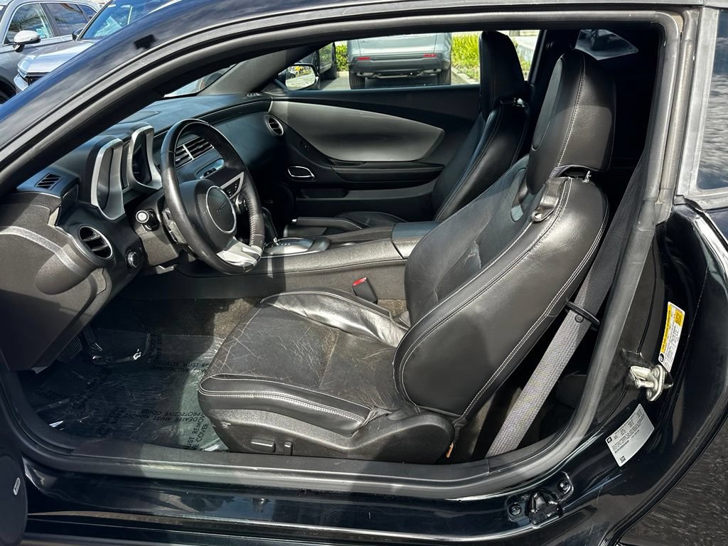 Used 2010 Chevrolet Camaro LT w/ RS Package RWD image 17