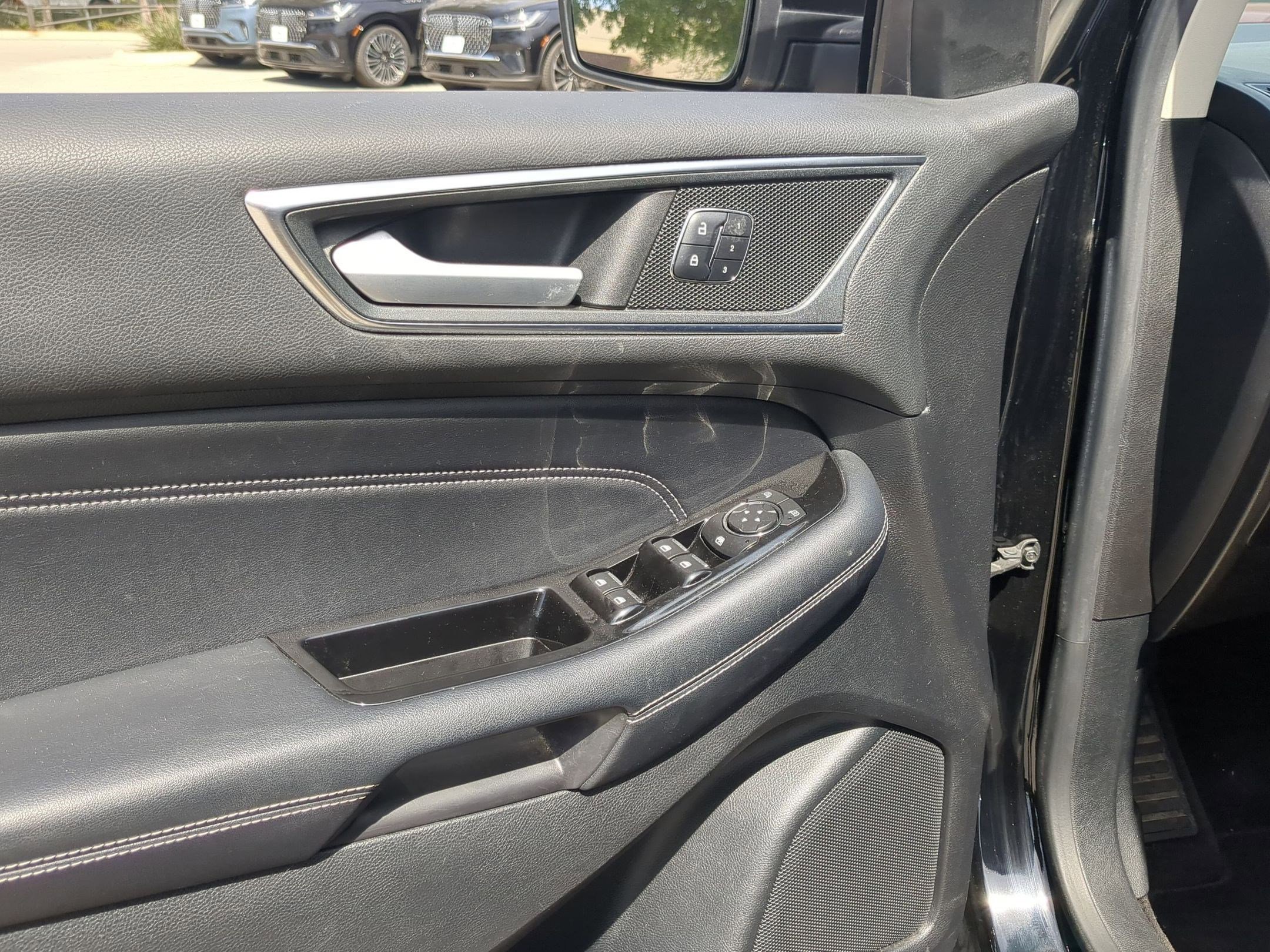 Used 2018 Ford Edge Titanium w/ Equipment Group 301A image 12