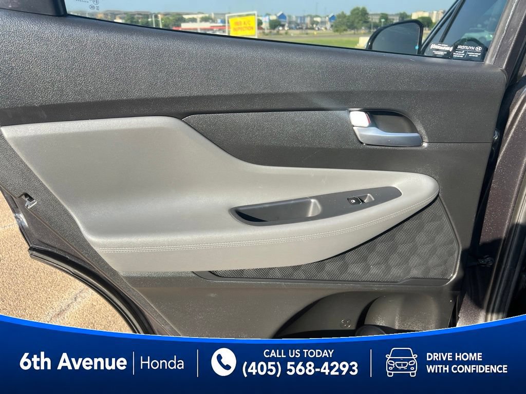 Used 2023 Hyundai Santa Fe SEL FWD image 18