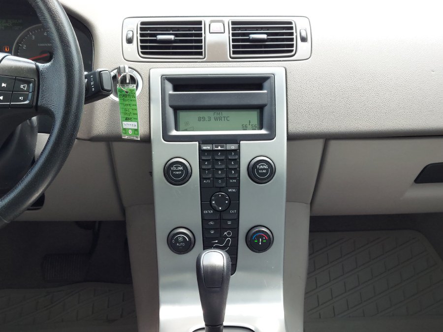 Used 2007 Volvo S40 T5 AWD/4WD image 13