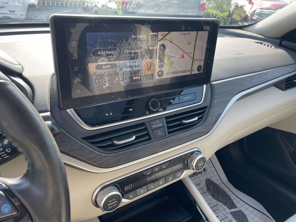 Used 2023 Nissan Altima 2.5 SL AWD/4WD image 23