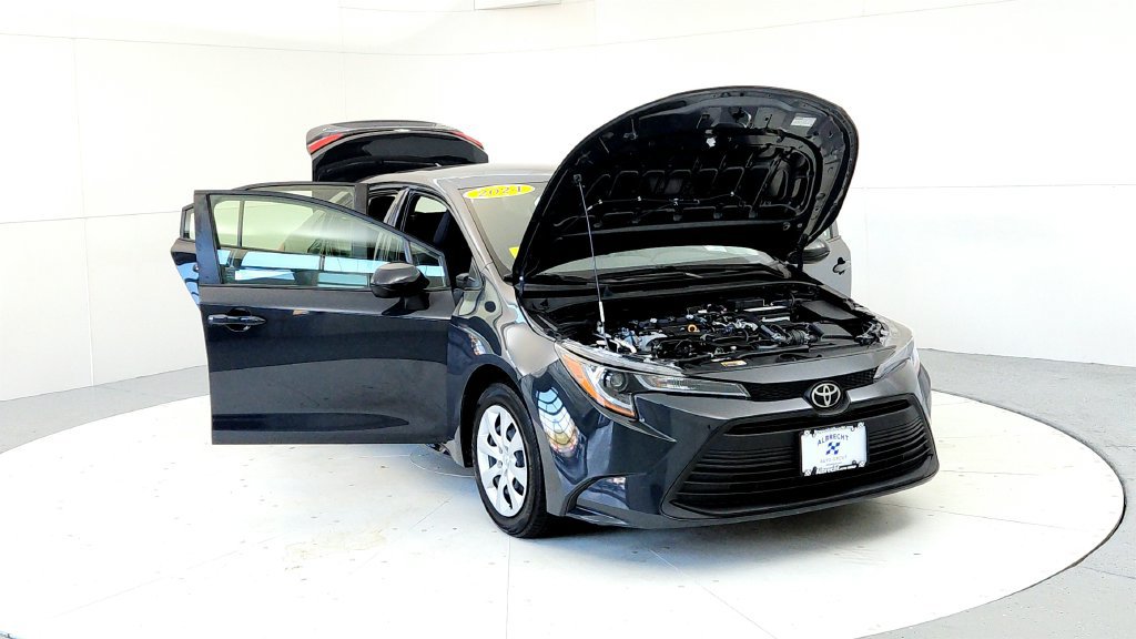 Used 2024 Toyota Corolla LE FWD image 9