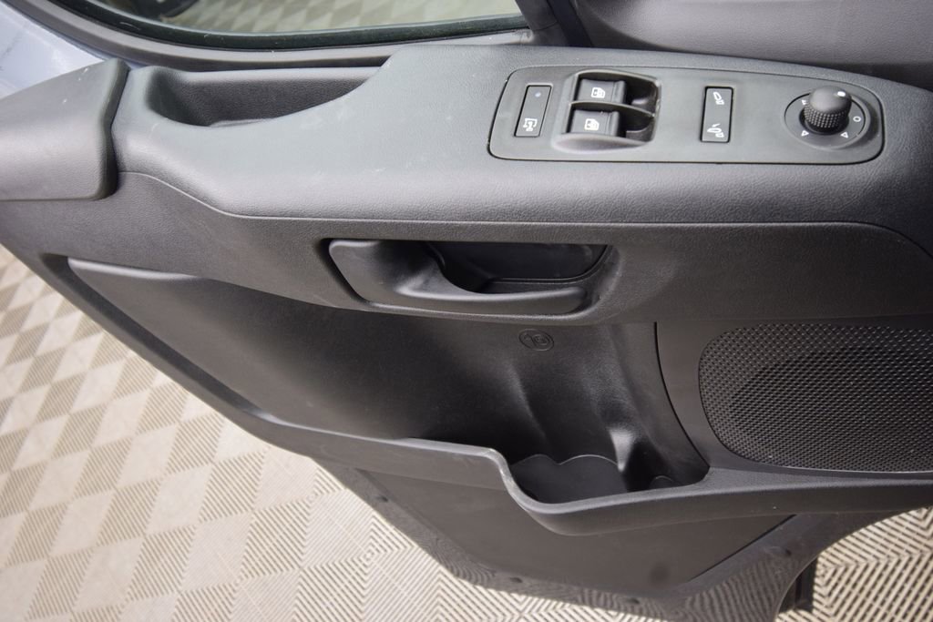 New 2026 RAM ProMaster 3500 w/ Crew Van Package FWD image 30