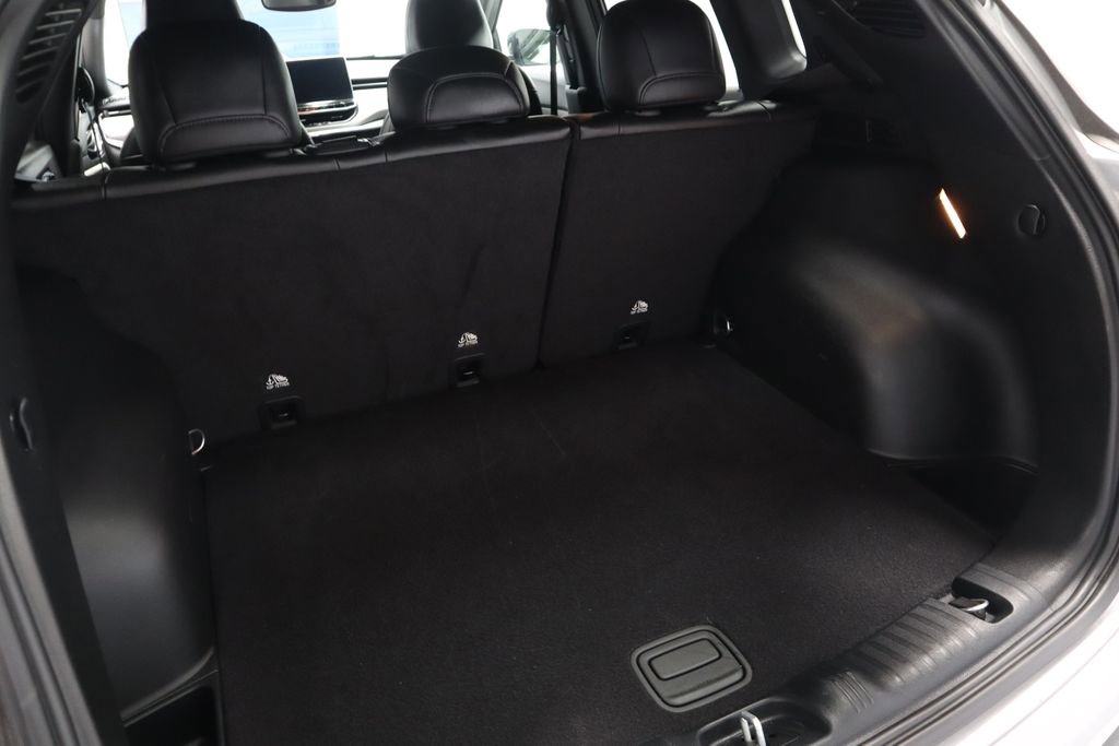 Used 2024 Jeep Compass Limited AWD/4WD image 17