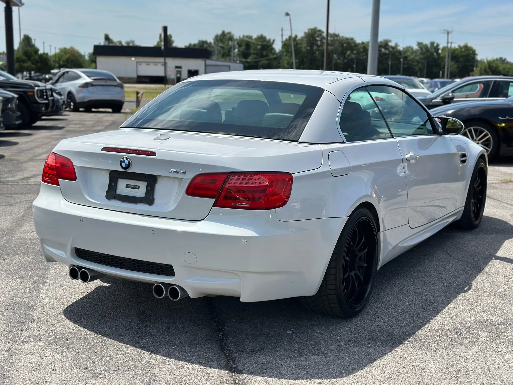 Used 2012 BMW M3 Convertible image 10