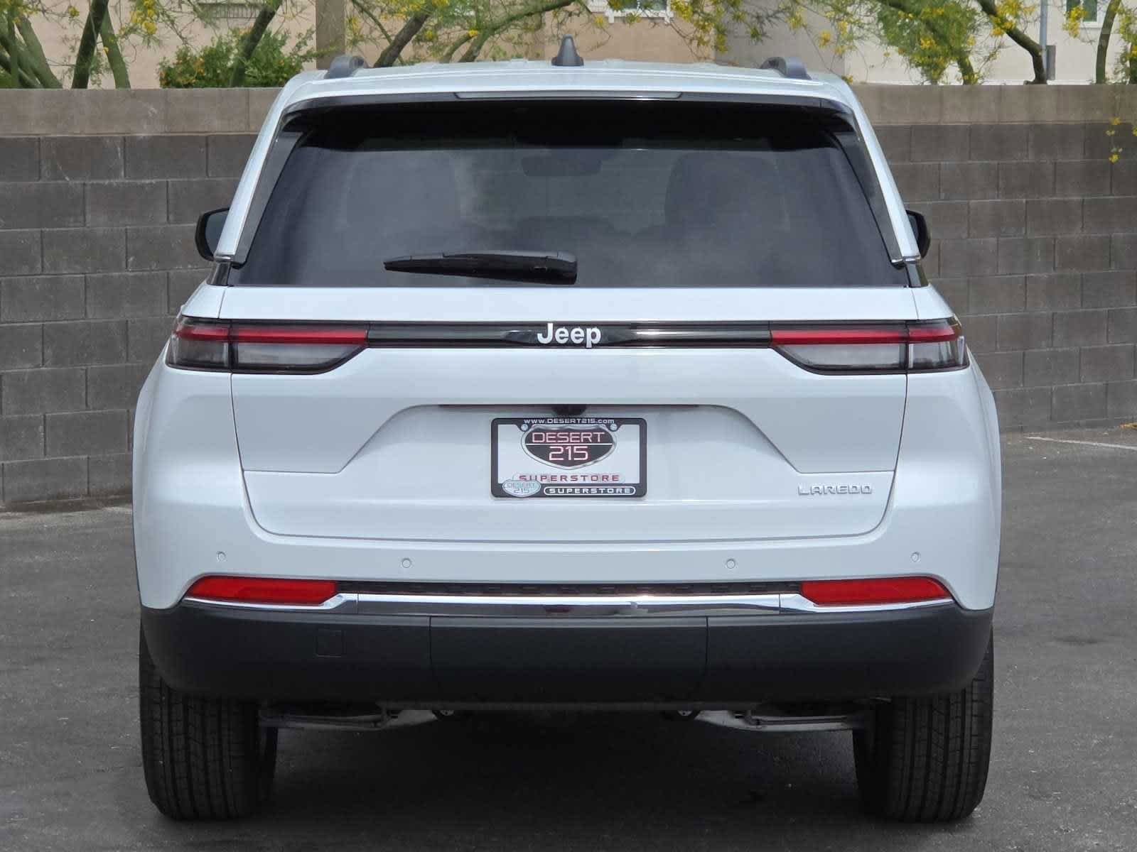 New 2026 Jeep Grand Cherokee Laredo X RWD image 9