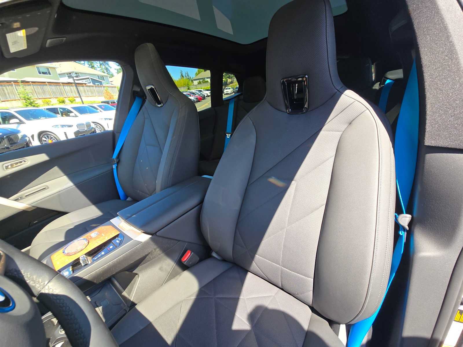 Used 2023 BMW iX M60 w/ Executive Package AWD/4WD image 22