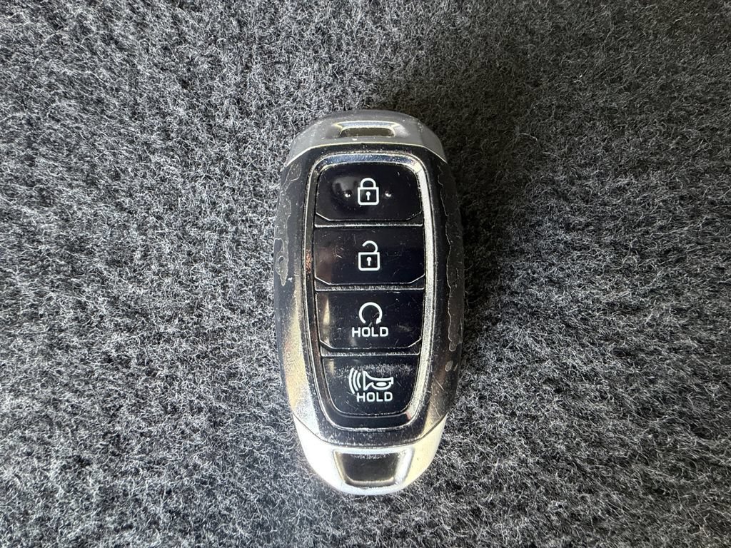Used 2021 Hyundai Palisade SEL FWD image 25