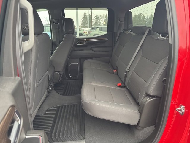 Used 2024 Chevrolet Silverado 1500 LT image 16