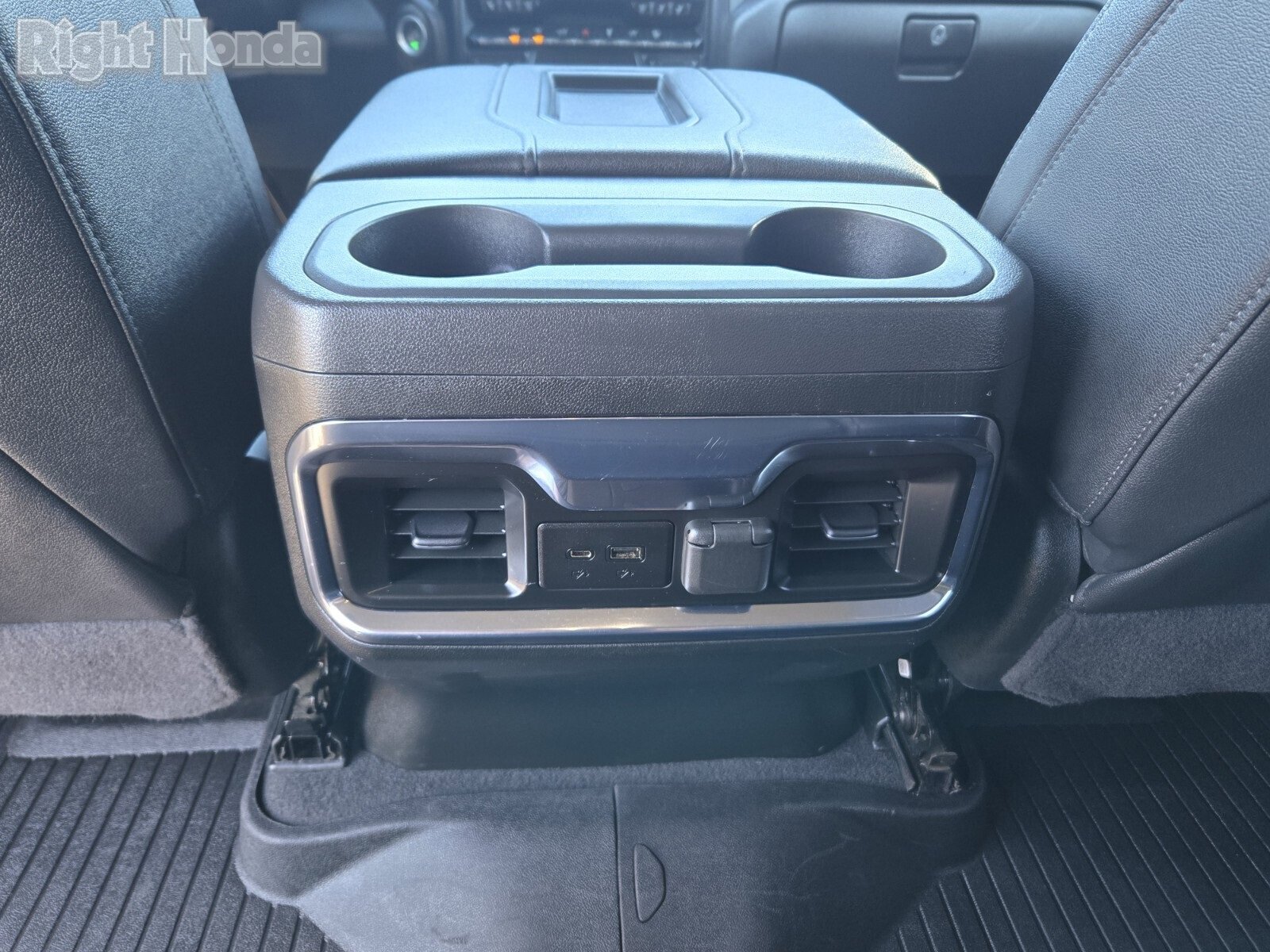 Used 2022 Chevrolet Silverado 1500 LTZ image 17