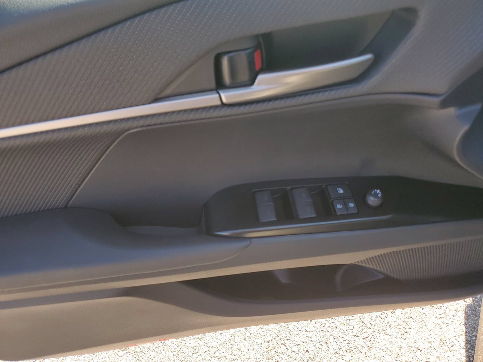 New 2026 Toyota Camry SE FWD image 20