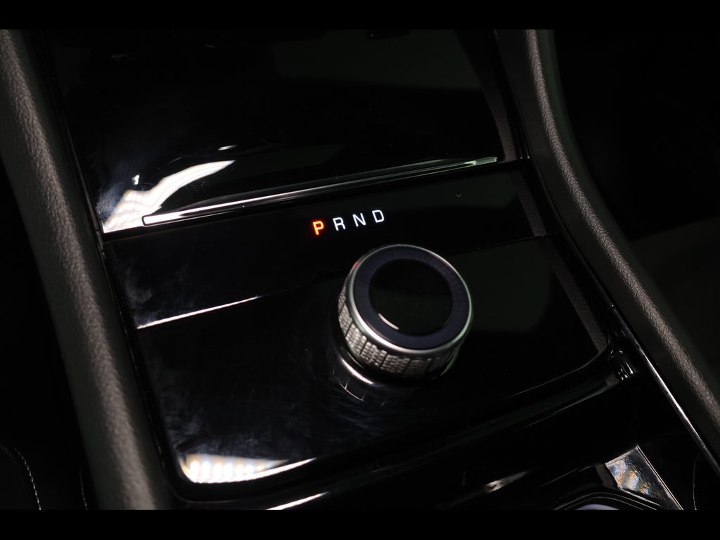 Used 2023 Jeep Grand Cherokee Altitude AWD/4WD image 15