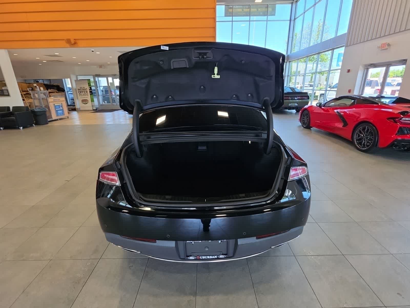 Used 2018 Lincoln MKZ Premiere FWD image 28