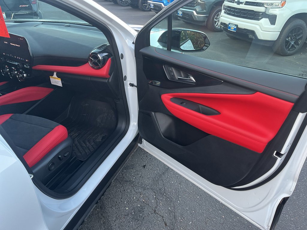 Used 2024 Chevrolet Blazer EV RS image 27