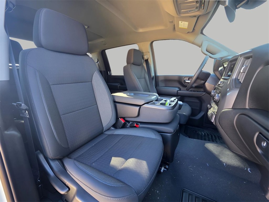New 2026 Chevrolet Silverado 2500 Custom w/ Custom Value Package image 13